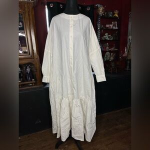 Mr. Larkin chic Ivory Button-Front Maxi Dress